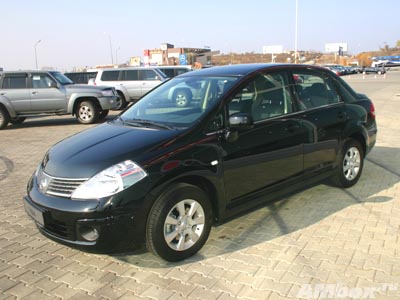 Тест-драйв Nissan Tiida